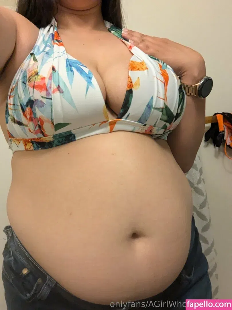 AGirlWhoLikesToEat / https: Onlyfans Photo Gallery 