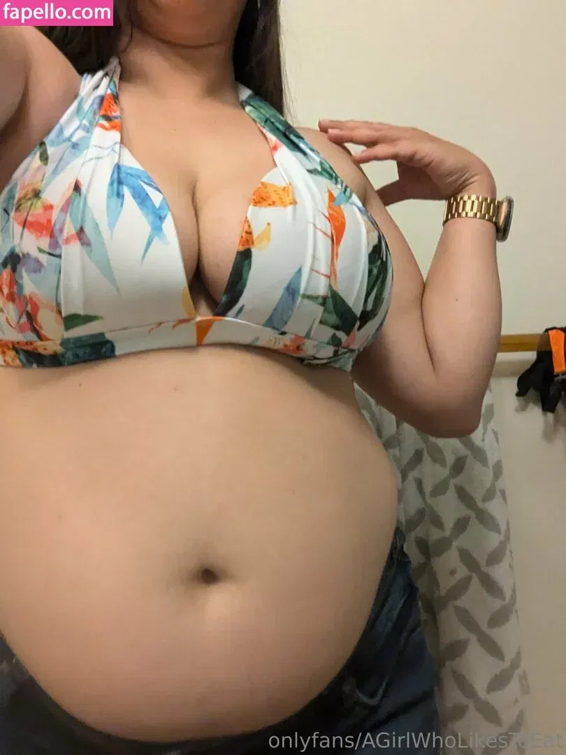 AGirlWhoLikesToEat / https: Onlyfans Photo Gallery 