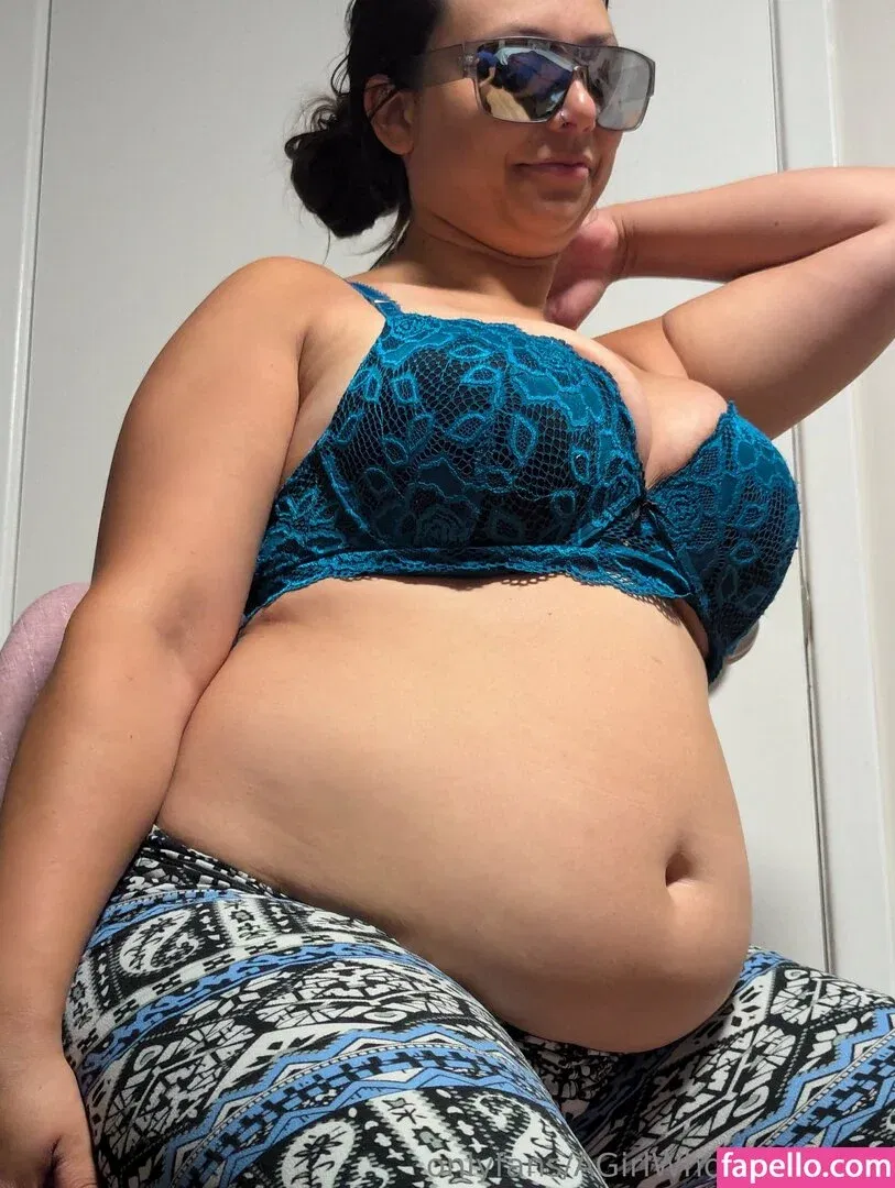 AGirlWhoLikesToEat / https: Onlyfans Photo Gallery 