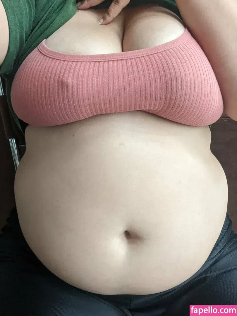 AGirlWhoLikesToEat / https: Onlyfans Photo Gallery 