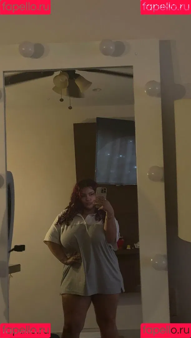 kellyypocket Onlyfans Photo Gallery 