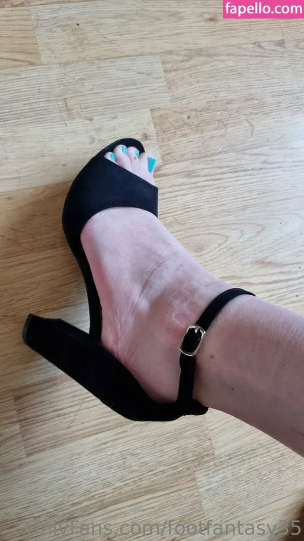 faoliu_10 / footfantasy35 Onlyfans Photo Gallery 