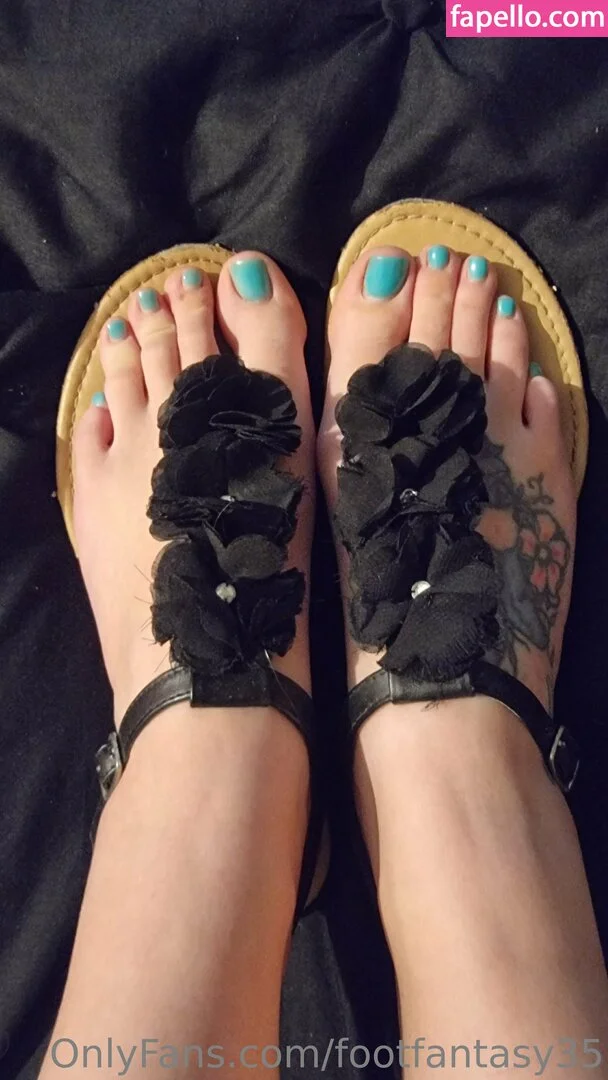 faoliu_10 / footfantasy35 Onlyfans Photo Gallery 