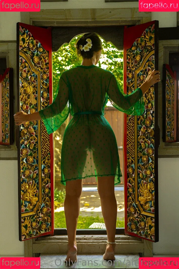 Alena Witch / _alena_witch_ / alenawitch / alenka__loo Onlyfans Photo Gallery 