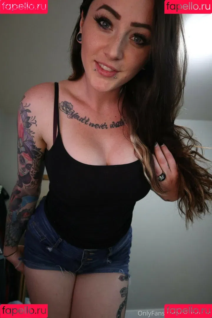 BBanditxo / Badlandbandit Onlyfans Photo Gallery 