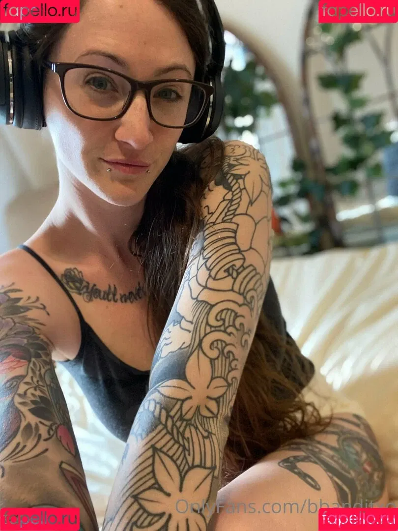BBanditxo / Badlandbandit Onlyfans Photo Gallery 