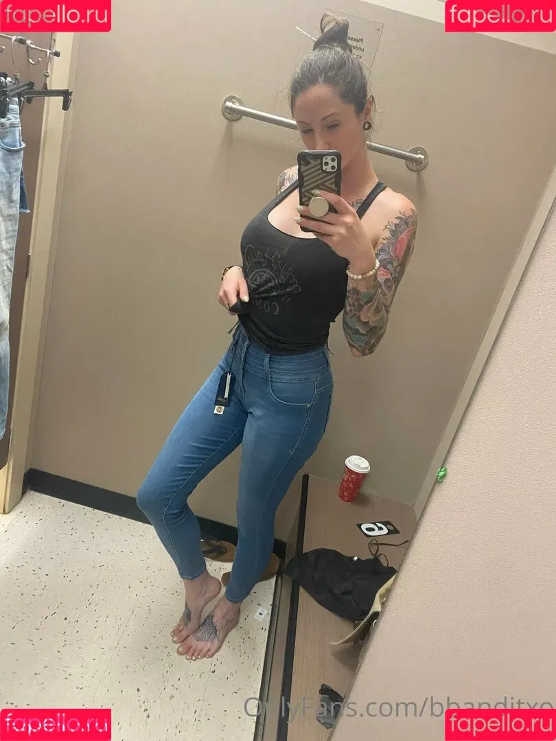 BBanditxo / Badlandbandit Onlyfans Photo Gallery 