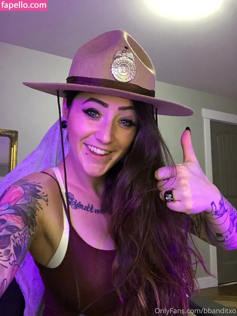 BBanditxo / Badlandbandit Onlyfans Photo Gallery 