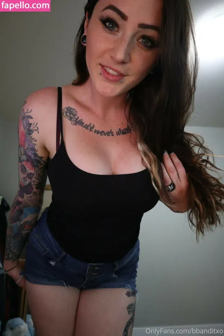 BBanditxo / Badlandbandit Onlyfans Photo Gallery 