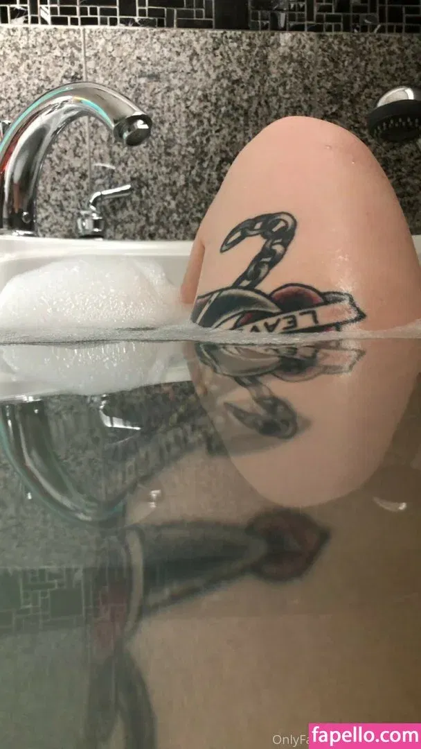 BBanditxo / Badlandbandit Onlyfans Photo Gallery 