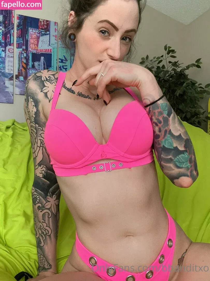 BBanditxo / Badlandbandit Onlyfans Photo Gallery 