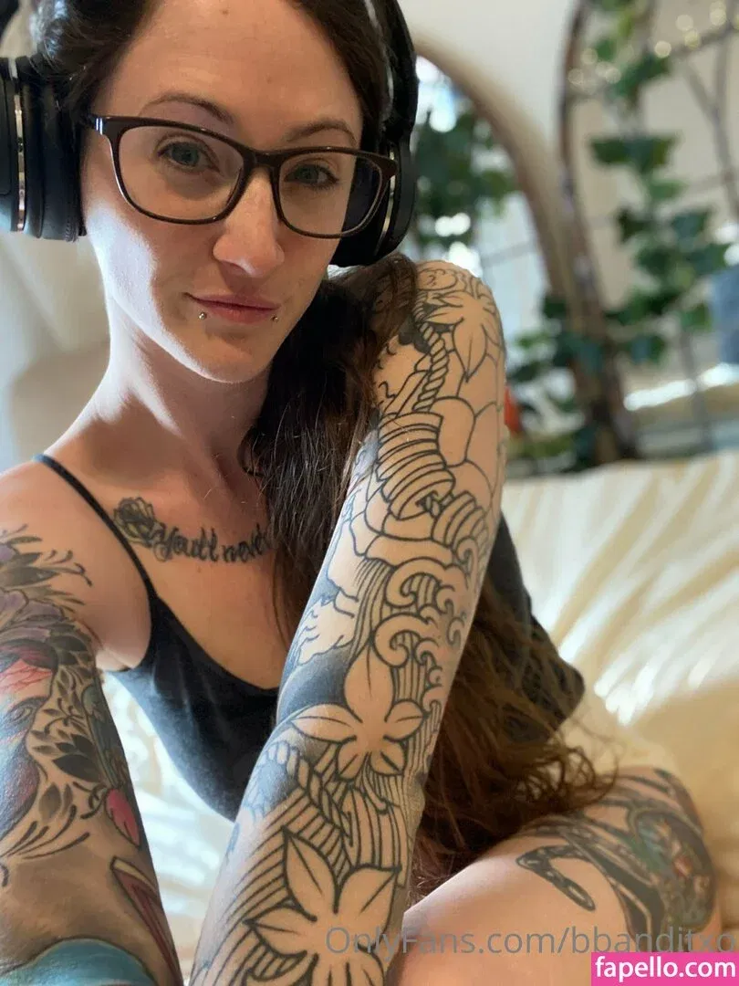 BBanditxo / Badlandbandit Onlyfans Photo Gallery 