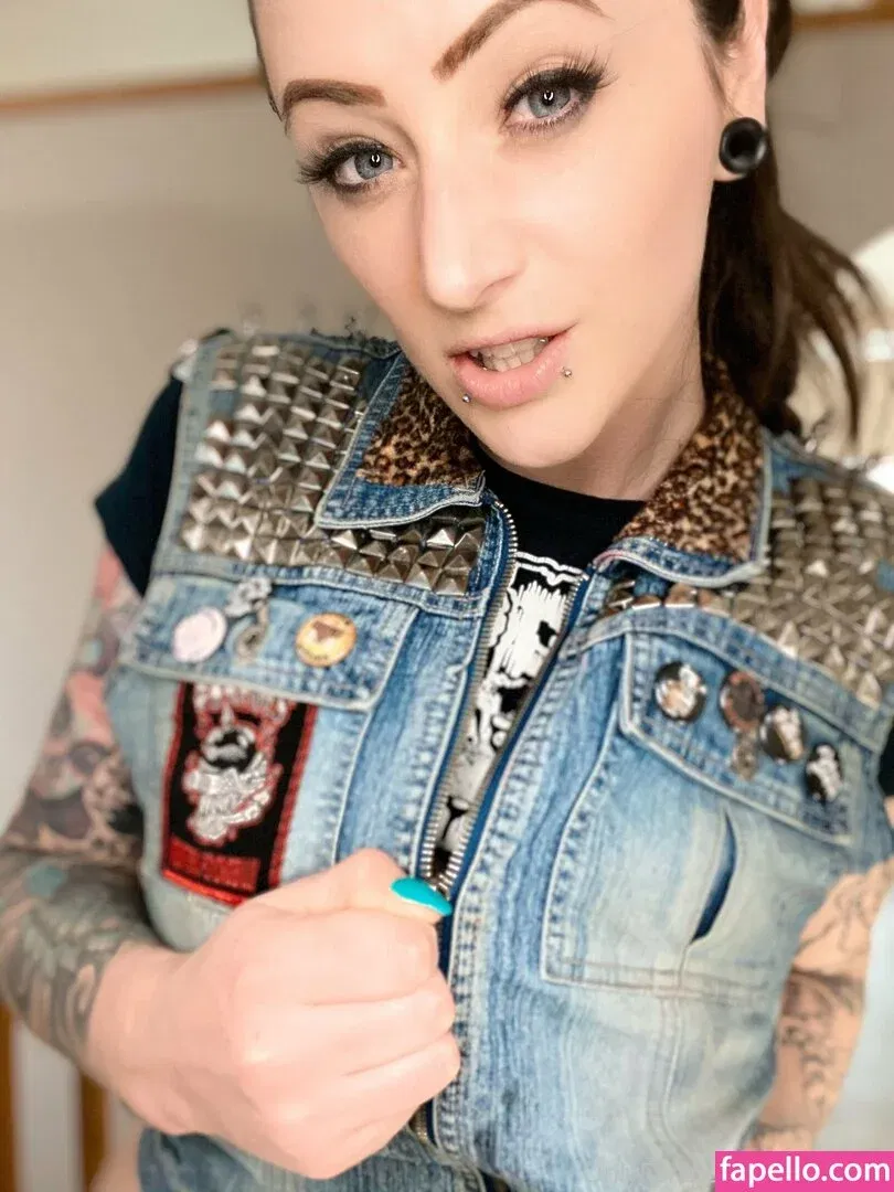 BBanditxo / Badlandbandit Onlyfans Photo Gallery 