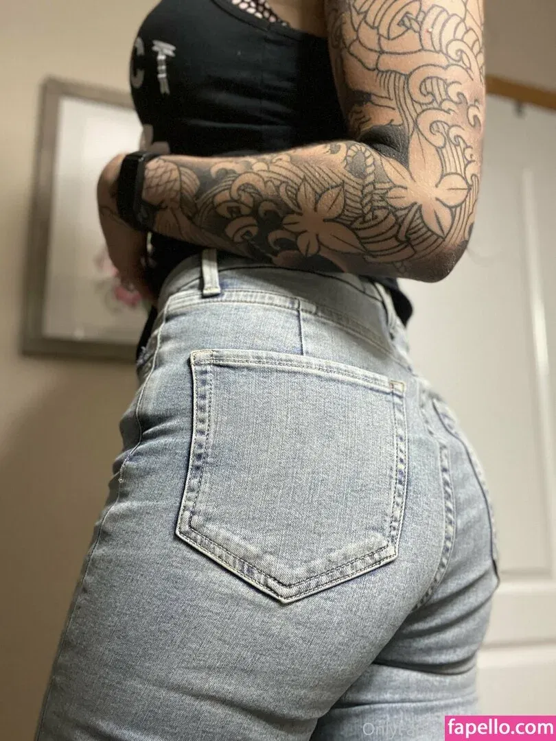 BBanditxo / Badlandbandit Onlyfans Photo Gallery 