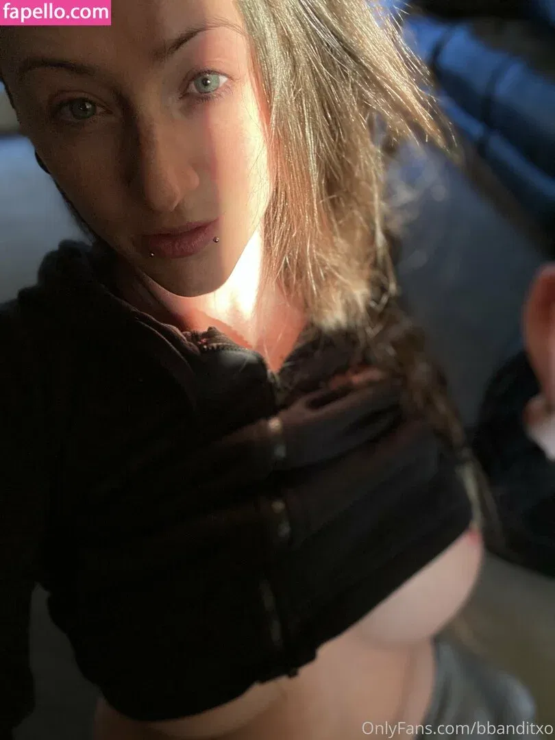 BBanditxo / Badlandbandit Onlyfans Photo Gallery 