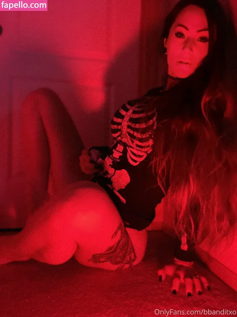 BBanditxo / Badlandbandit Onlyfans Photo Gallery 