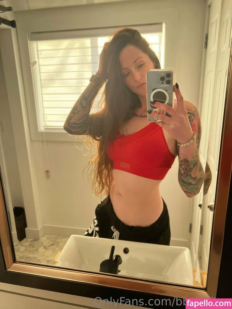 BBanditxo / Badlandbandit Onlyfans Photo Gallery 