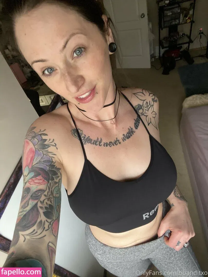 BBanditxo / Badlandbandit Onlyfans Photo Gallery 