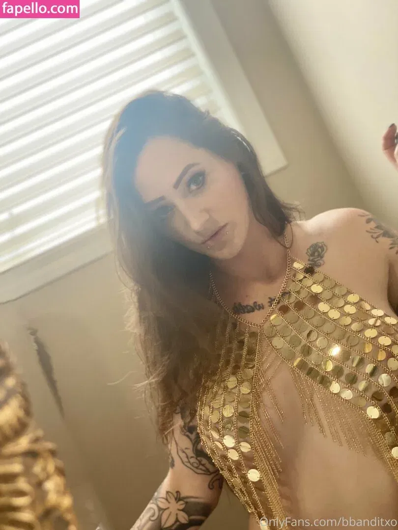 BBanditxo / Badlandbandit Onlyfans Photo Gallery 