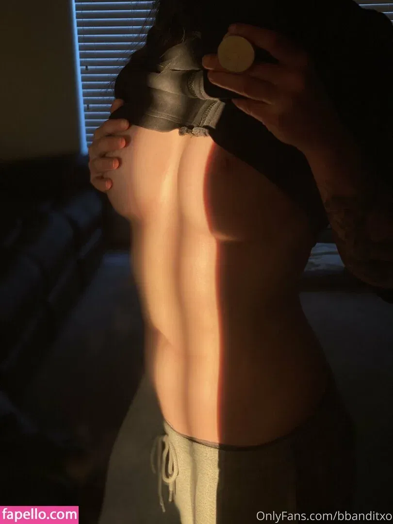 BBanditxo / Badlandbandit Onlyfans Photo Gallery 