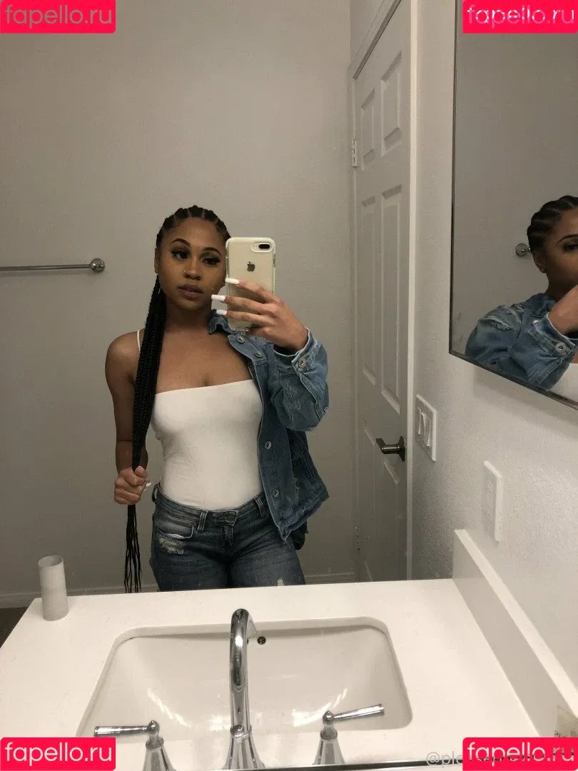 itsariaaofficial / officiallyariaa Onlyfans Photo Gallery 