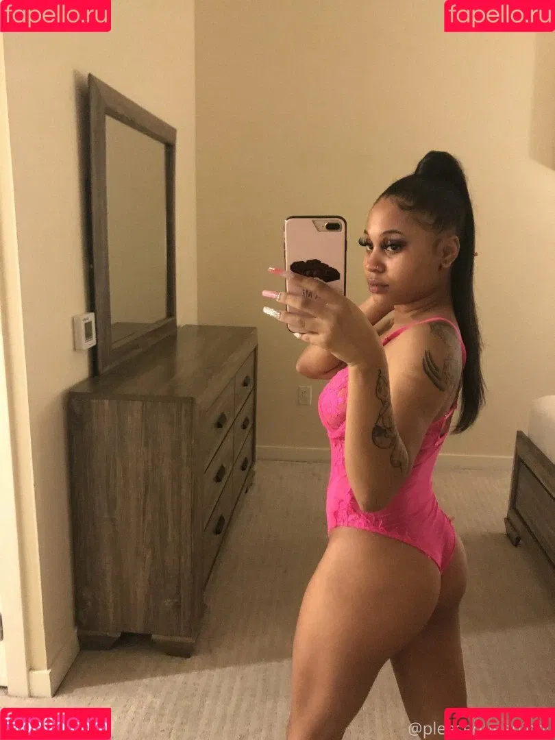 itsariaaofficial / officiallyariaa Onlyfans Photo Gallery 