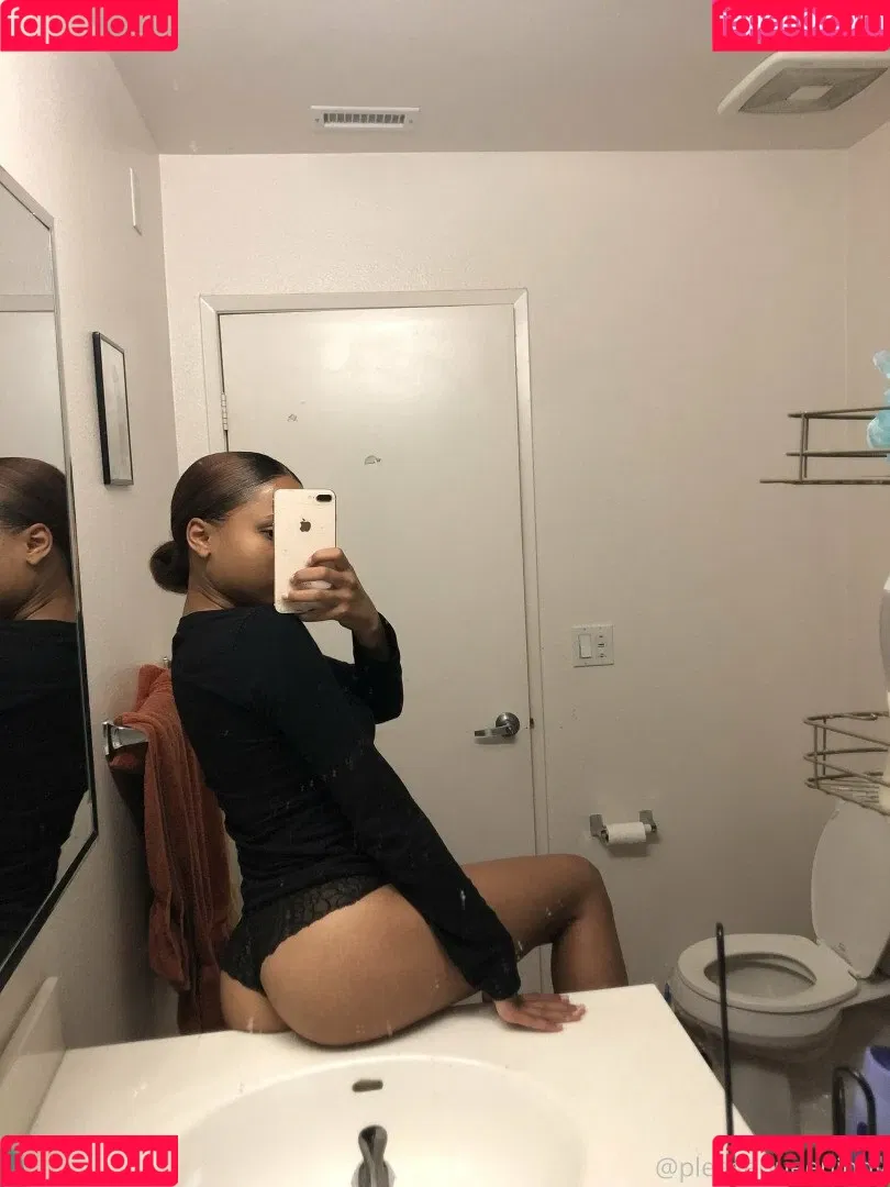 itsariaaofficial / officiallyariaa Onlyfans Photo Gallery 