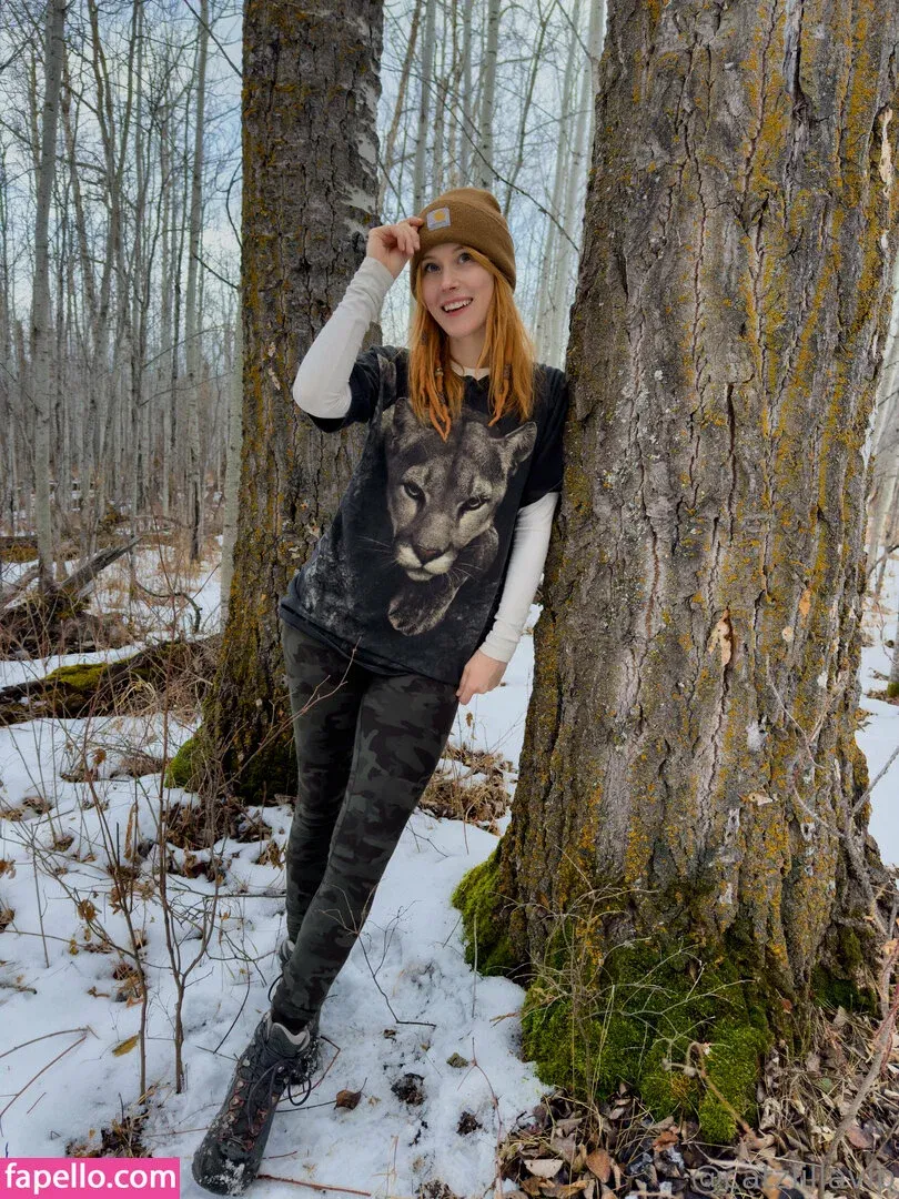 Catzilla / catziilla / cptamaziing Onlyfans Photo Gallery 