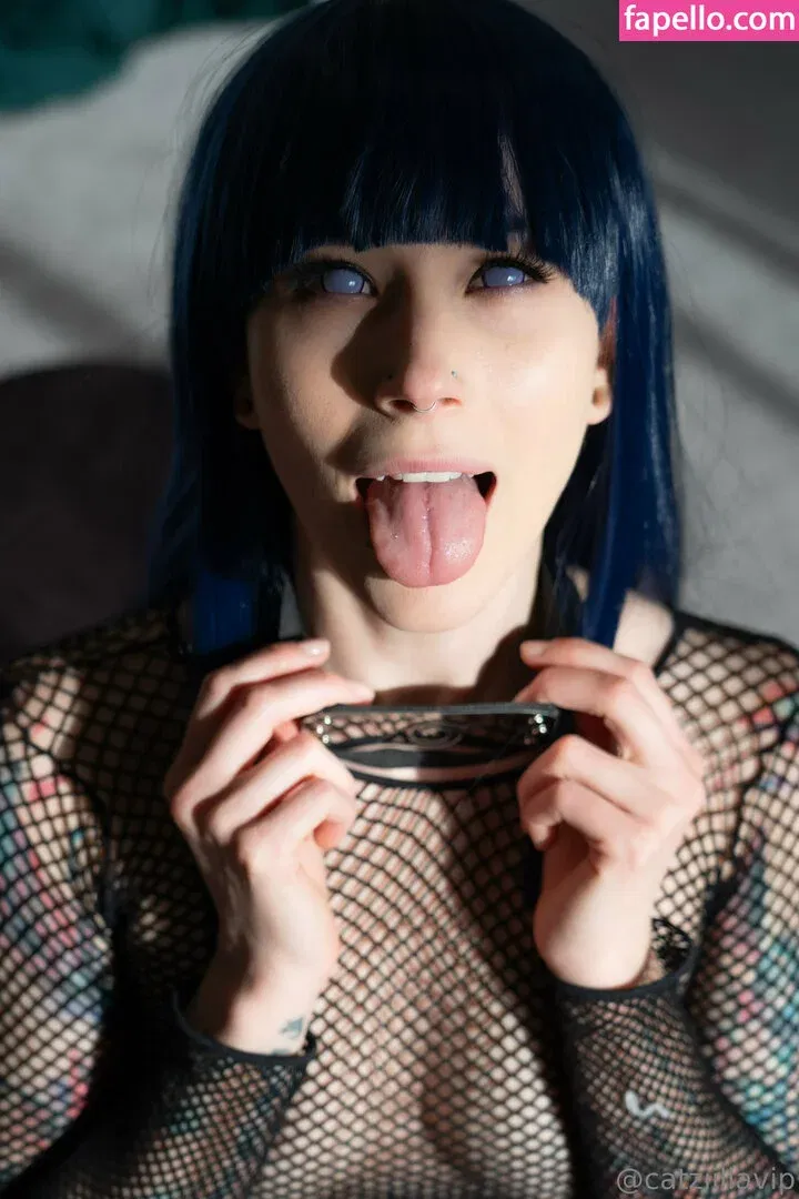 Catzilla / catziilla / cptamaziing Onlyfans Photo Gallery 