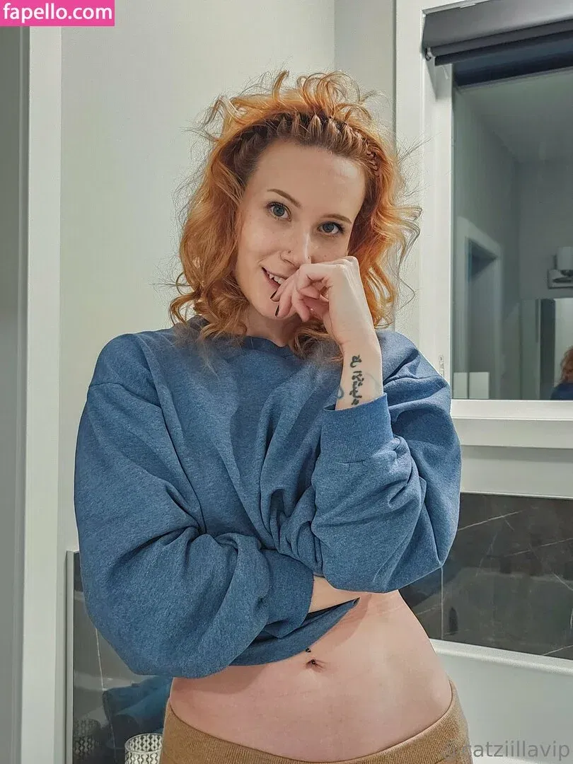 Catzilla / catziilla / cptamaziing Onlyfans Photo Gallery 