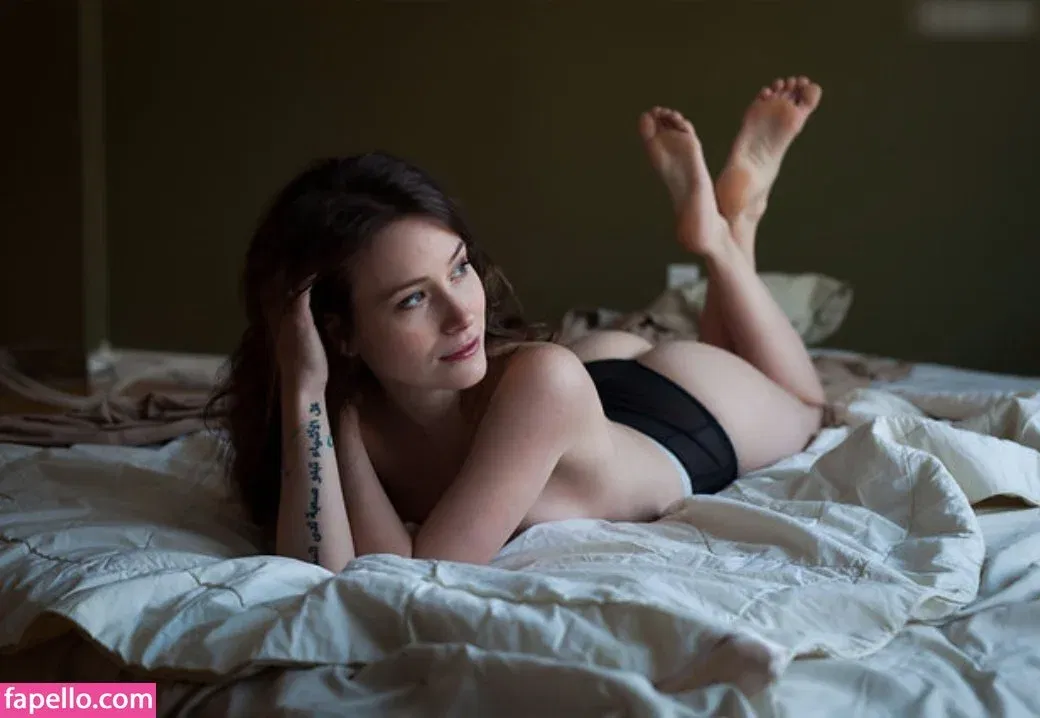 Catzilla / catziilla / cptamaziing Onlyfans Photo Gallery 