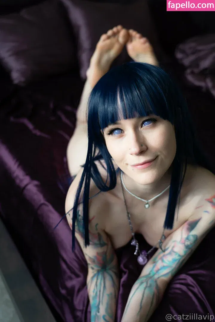 Catzilla / catziilla / cptamaziing Onlyfans Photo Gallery 