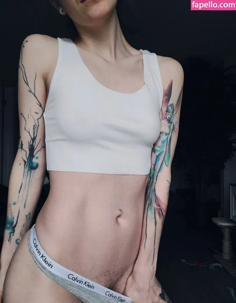 Catzilla / catziilla / cptamaziing Onlyfans Photo Gallery 