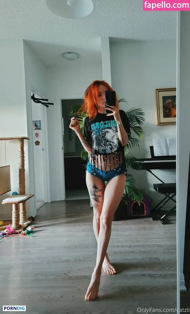 Catzilla / catziilla / cptamaziing Onlyfans Photo Gallery 