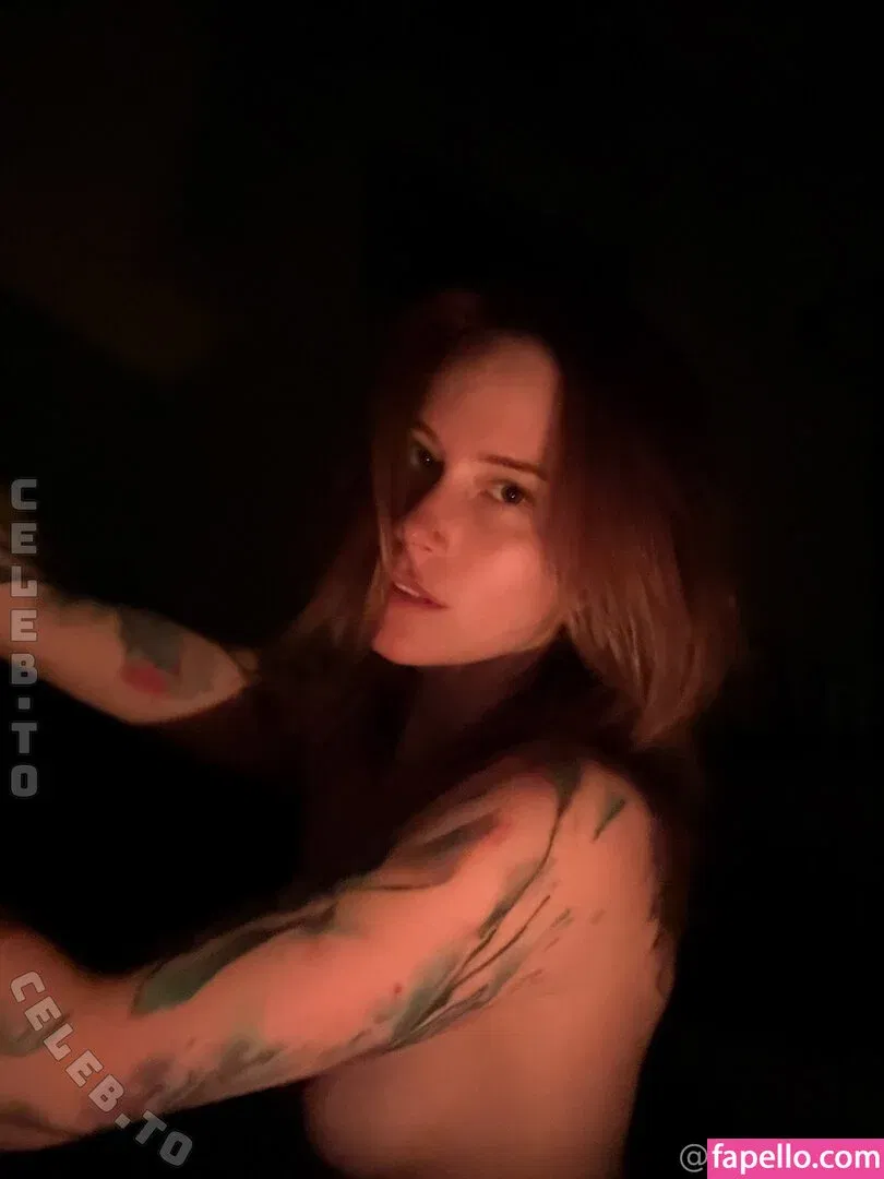 Catzilla / catziilla / cptamaziing Onlyfans Photo Gallery 