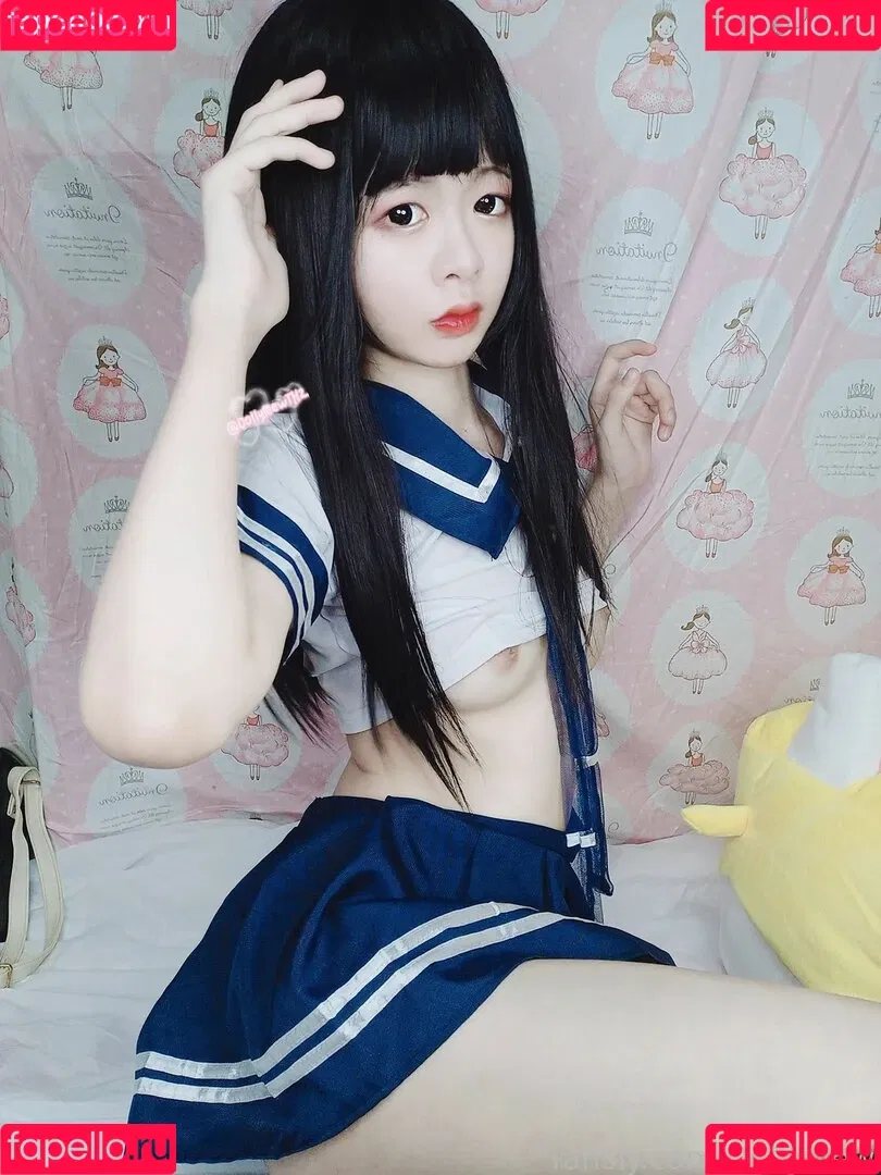 DollyMew / dollymewth / dollymewth2 Onlyfans Photo Gallery 