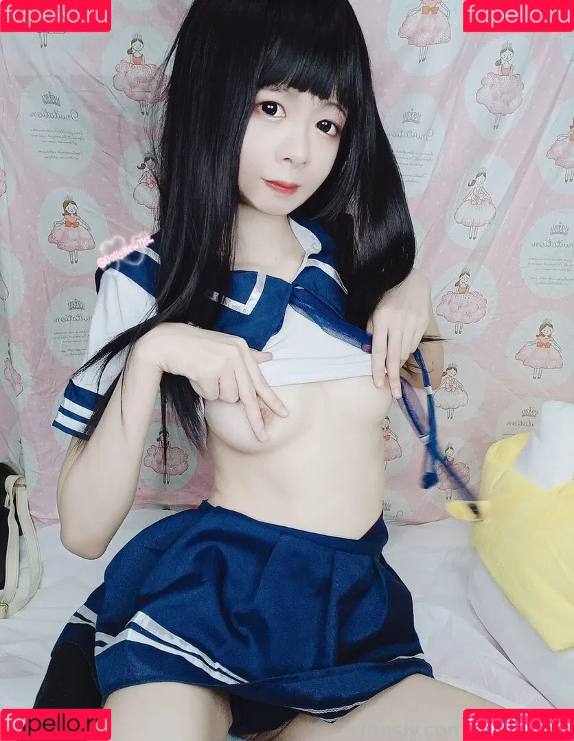 DollyMew / dollymewth / dollymewth2 Onlyfans Photo Gallery 
