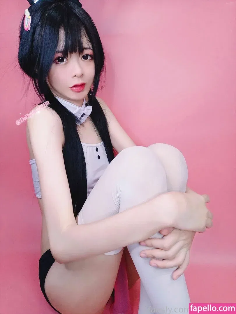 DollyMew / dollymewth / dollymewth2 Onlyfans Photo Gallery 