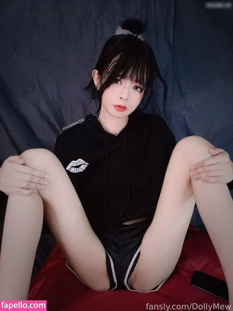 DollyMew / dollymewth / dollymewth2 Onlyfans Photo Gallery 