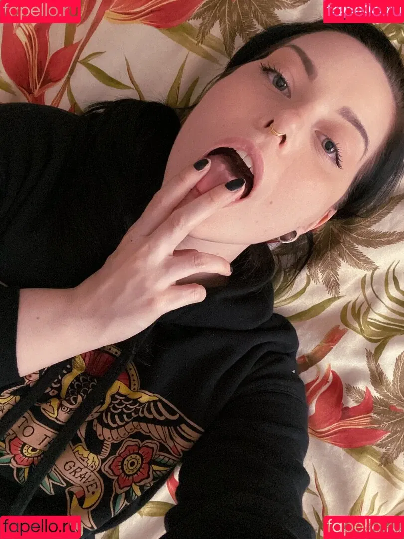 Ceres Suicide / ceres__suicide / ceressuicide Onlyfans Photo Gallery 