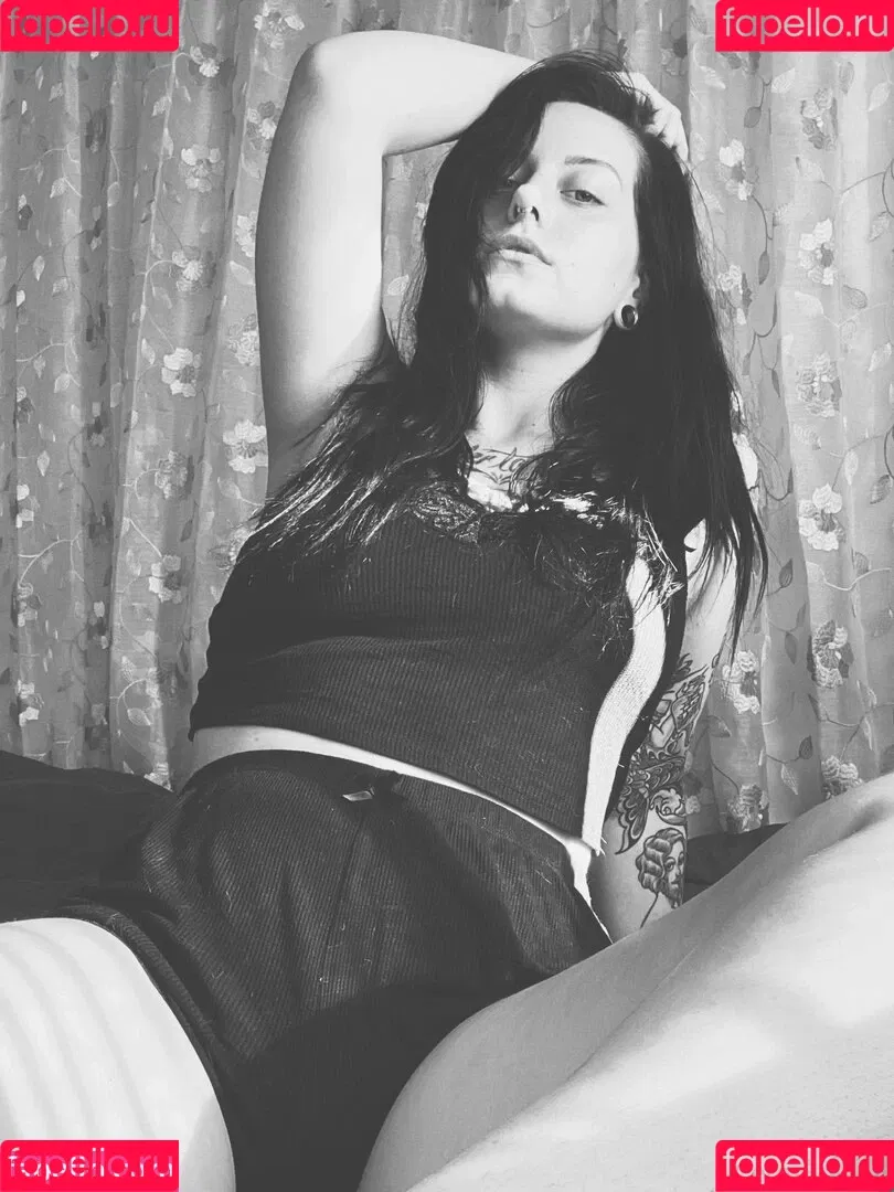 Ceres Suicide / ceres__suicide / ceressuicide Onlyfans Photo Gallery 