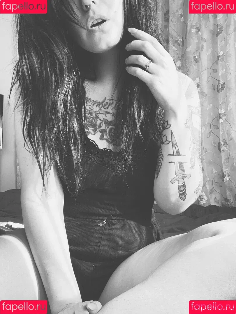 Ceres Suicide / ceres__suicide / ceressuicide Onlyfans Photo Gallery 