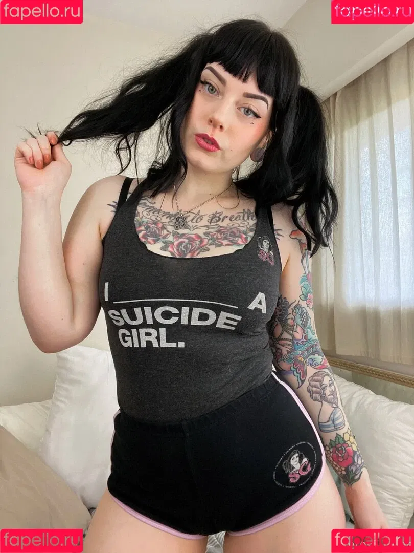 Ceres Suicide / ceres__suicide / ceressuicide Onlyfans Photo Gallery 