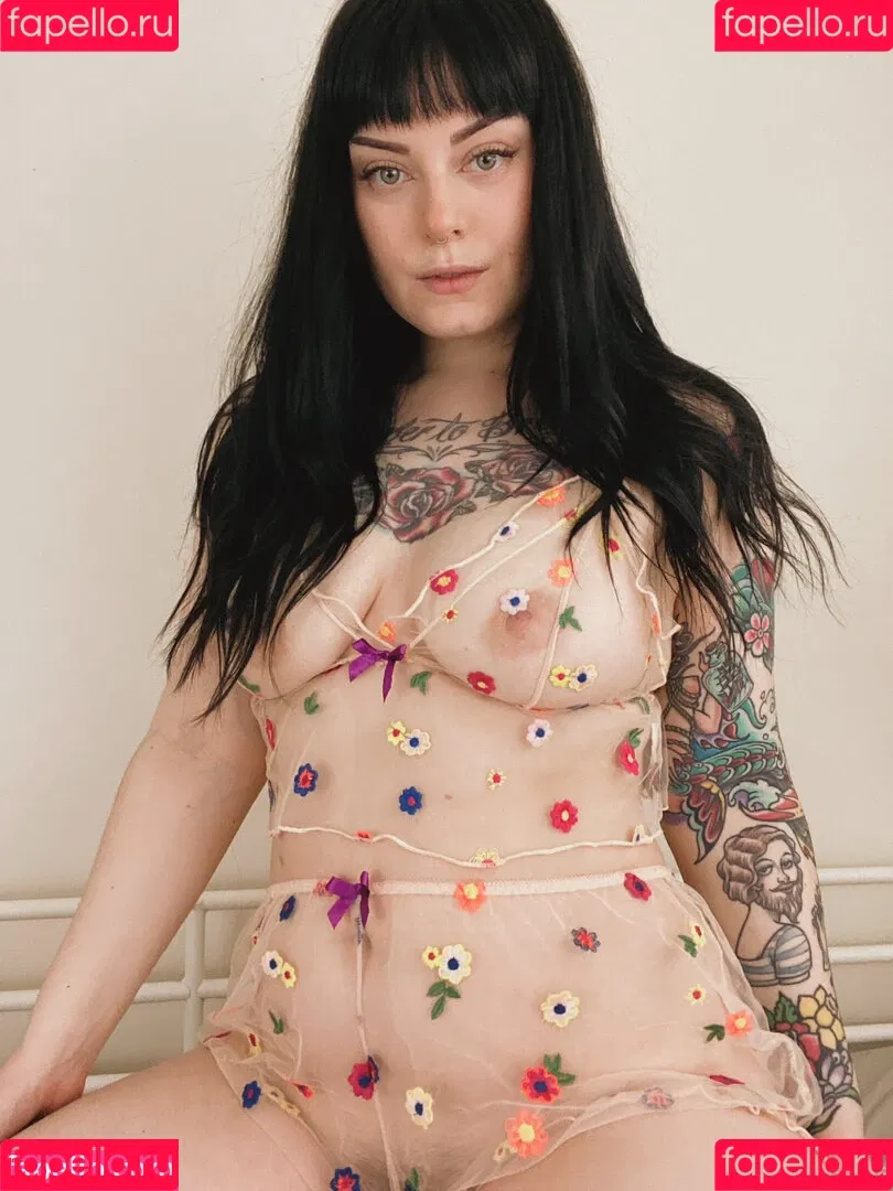 Ceres Suicide / ceres__suicide / ceressuicide Onlyfans Photo Gallery 