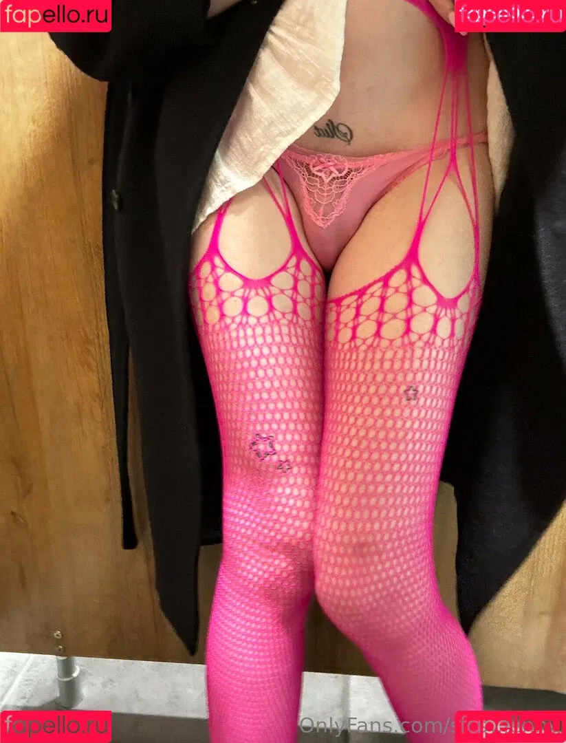 bimbo.jenny / jjbbeth Onlyfans Photo Gallery 