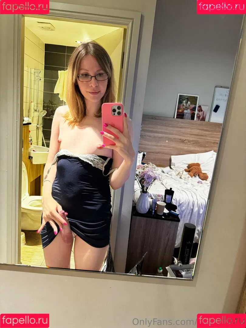 bimbo.jenny / jjbbeth Onlyfans Photo Gallery 