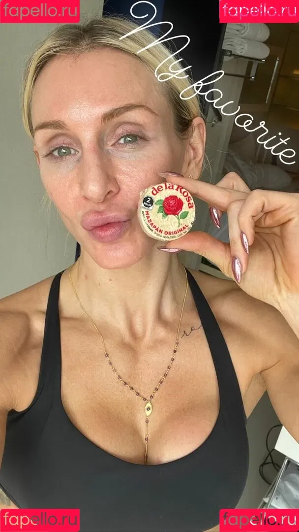 Charlotte Flair / WWE / charlottewwe Onlyfans Photo Gallery 