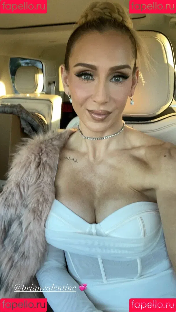 Charlotte Flair / WWE / charlottewwe Onlyfans Photo Gallery 