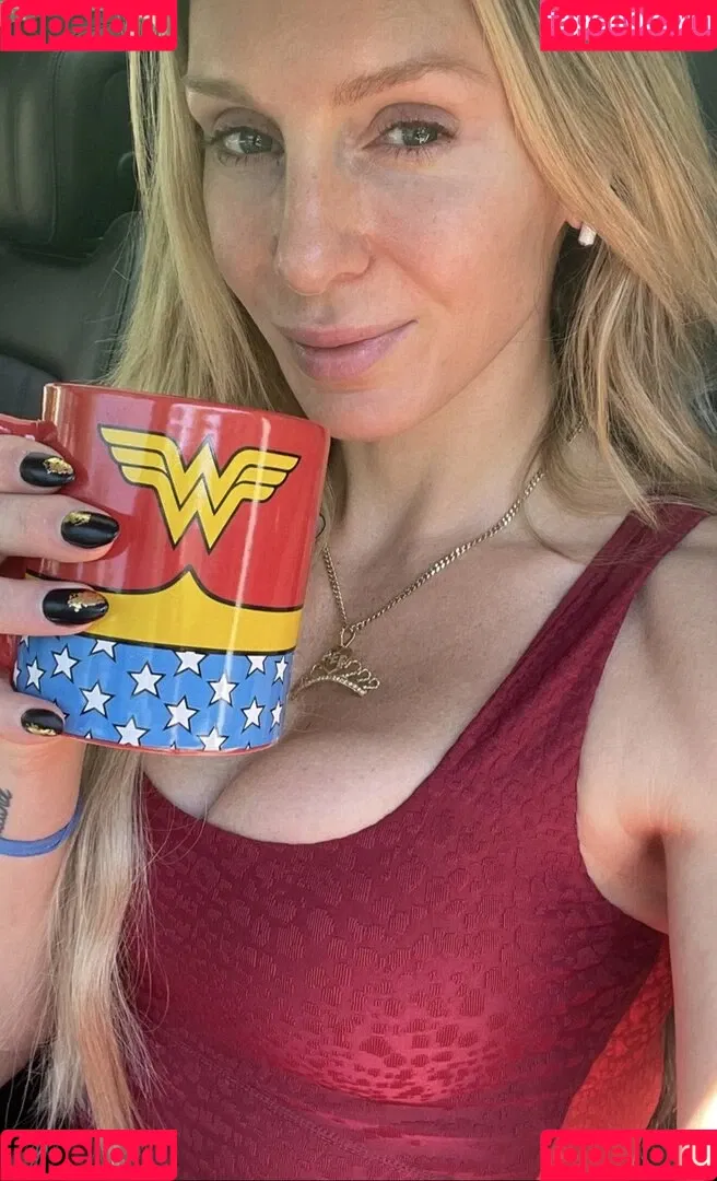 Charlotte Flair / WWE / charlottewwe Onlyfans Photo Gallery 