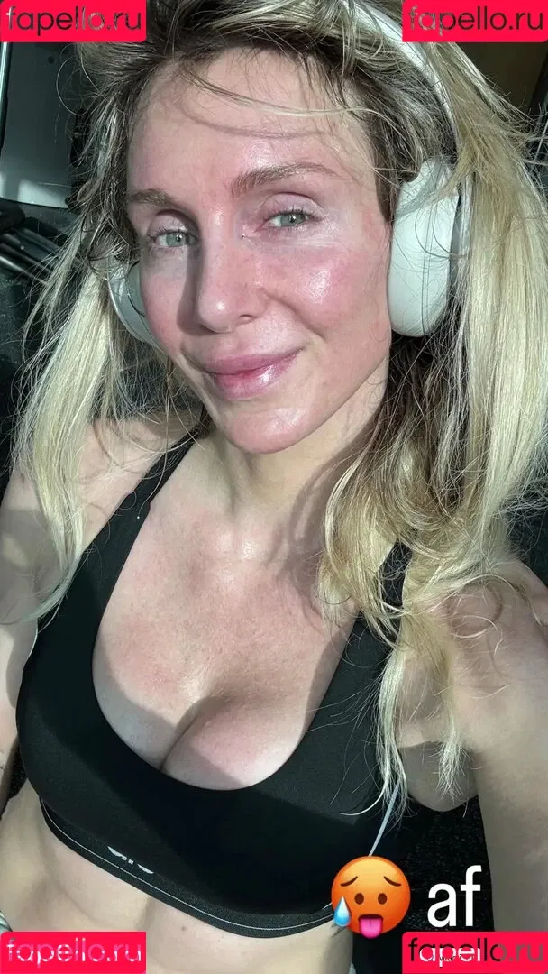 Charlotte Flair / WWE / charlottewwe Onlyfans Photo Gallery 